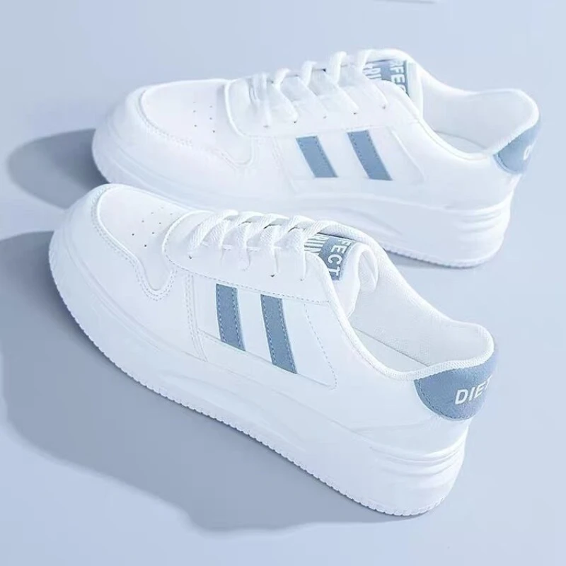 Korean Style Women's White Shoes Patent Leather Lace Up Platform Casual Sneakers Outdoor Leisure Non-slip Sports Shoes for Women
Korean Style Women's White Shoes Patent Leather Lace Up Platform Casual Sneakers Outdoor Leisure Non-slip Sports Shoes for Women