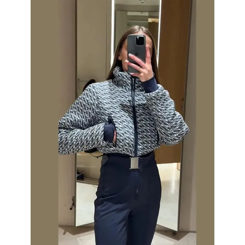 2025 Winter Women Fashion Sport Skiwear Ski Jumpsuit Long Sleeve Stand Zipper Waterproof Belt Jumpsuit Bootcut Pants
2025 Winter Women Fashion Sport Skiwear Ski Jumpsuit Long Sleeve Stand Zipper Waterproof Belt Jumpsuit Bootcut Pants