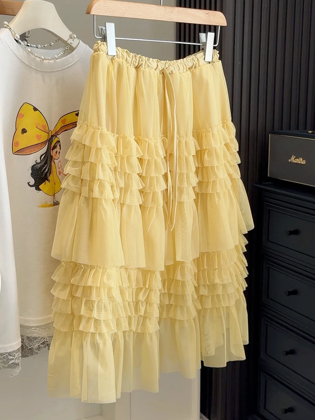 Elegant Yellow Half Skirt Women's A-Line Umbrella Skirt Heavy Embroidery Lace High Waist Polyester Fiber Daily Wear
Elegant Yellow Half Skirt Women's A-Line Umbrella Skirt Heavy Embroidery Lace High Waist Polyester Fiber Daily Wear