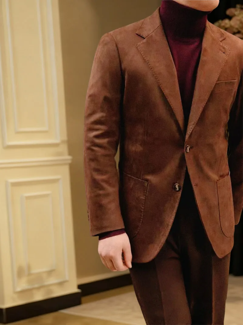 Замшевый мужской пиджак, осенний повседневный спортивный мужской пиджак, однобортный мужской пиджак, коричневый Maillard, мужское модное пальто
Замшевый мужской пиджак, осенний повседневный спортивный мужской пиджак, однобортный мужской пиджак, коричневый Maillard, мужское модное пальто