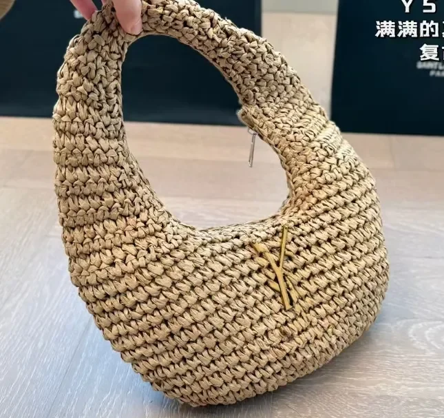 Summer Straw Handbag Shoulder Bag Designer Bag Large Capacity Straw Bag
Summer Straw Handbag Shoulder Bag Designer Bag Large Capacity Straw Bag