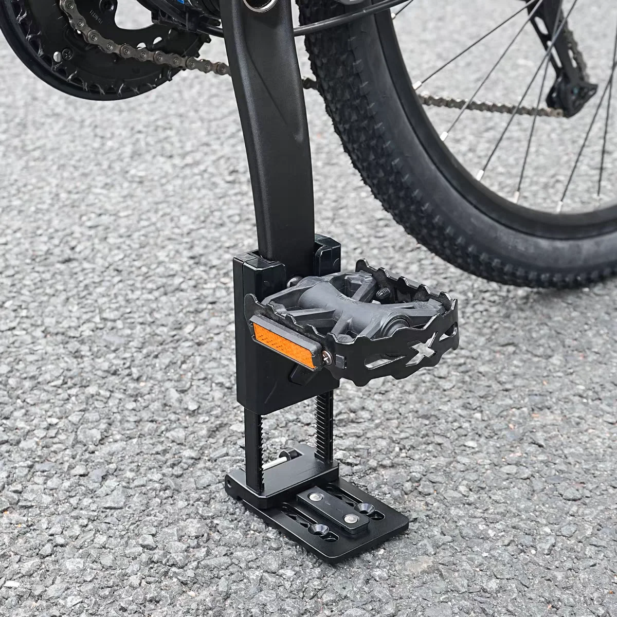 SUKOU Bike Pedal Support Stand Rear Kickstand Holder for MTB Road Bicycle Adjustable Portable Parking Stand Foldable Bracket
SUKOU Bike Pedal Support Stand Rear Kickstand Holder for MTB Road Bicycle Adjustable Portable Parking Stand Foldable Bracket