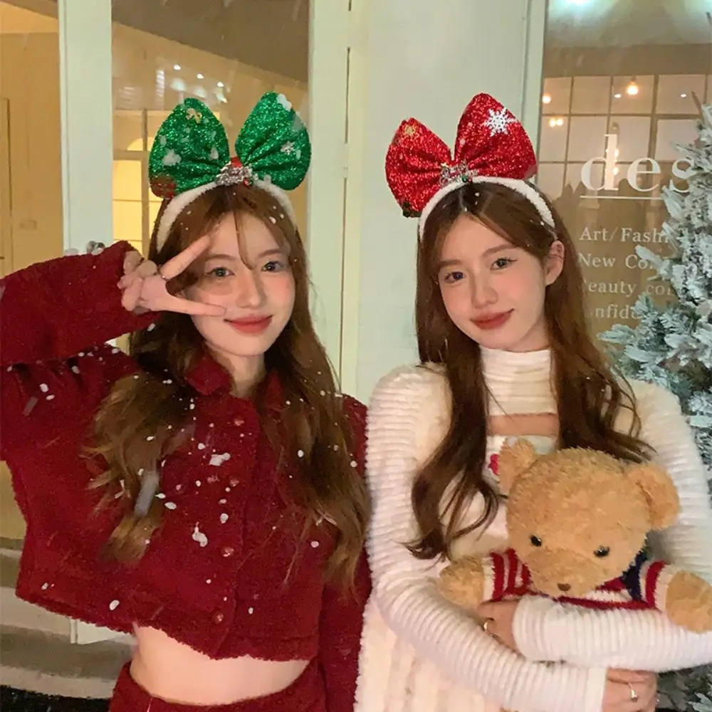 Trendy Plush Bowknot Hair Hoop Shiny Non-slip Christmas Hairband Snowflower Headwear Christmas Headband Party
Trendy Plush Bowknot Hair Hoop Shiny Non-slip Christmas Hairband Snowflower Headwear Christmas Headband Party