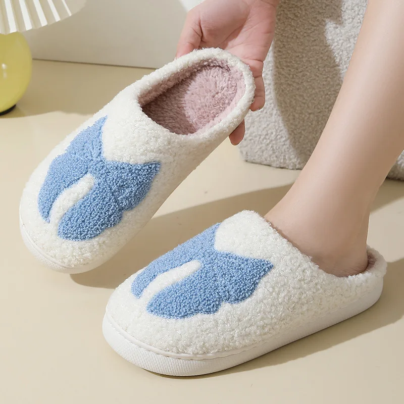 Зимние модные мужские теплые короткие плюшевые домашние тапочки без шнуровки на платформе, повседневные женские парные хлопковые туфли больших размеров 2025
Зимние модные мужские теплые короткие плюшевые домашние тапочки без шнуровки на платформе, повседневные женские парные хлопковые туфли больших размеров 2025