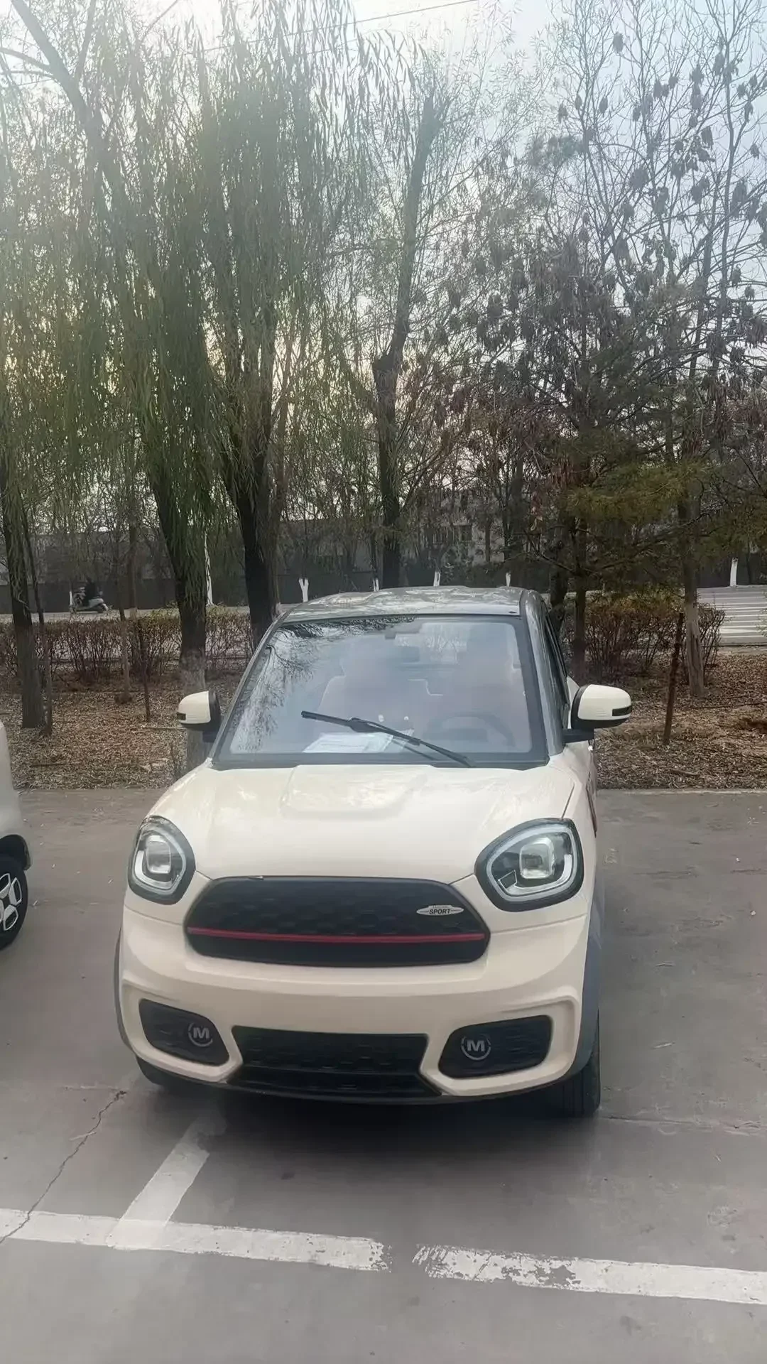 Source Manufacturers Affordable Price New Energy Vehicle Car with Shed Home Small Mobility 100A Battery Environmental Interior
Source Manufacturers Affordable Price New Energy Vehicle Car with Shed Home Small Mobility 100A Battery Environmental Interior