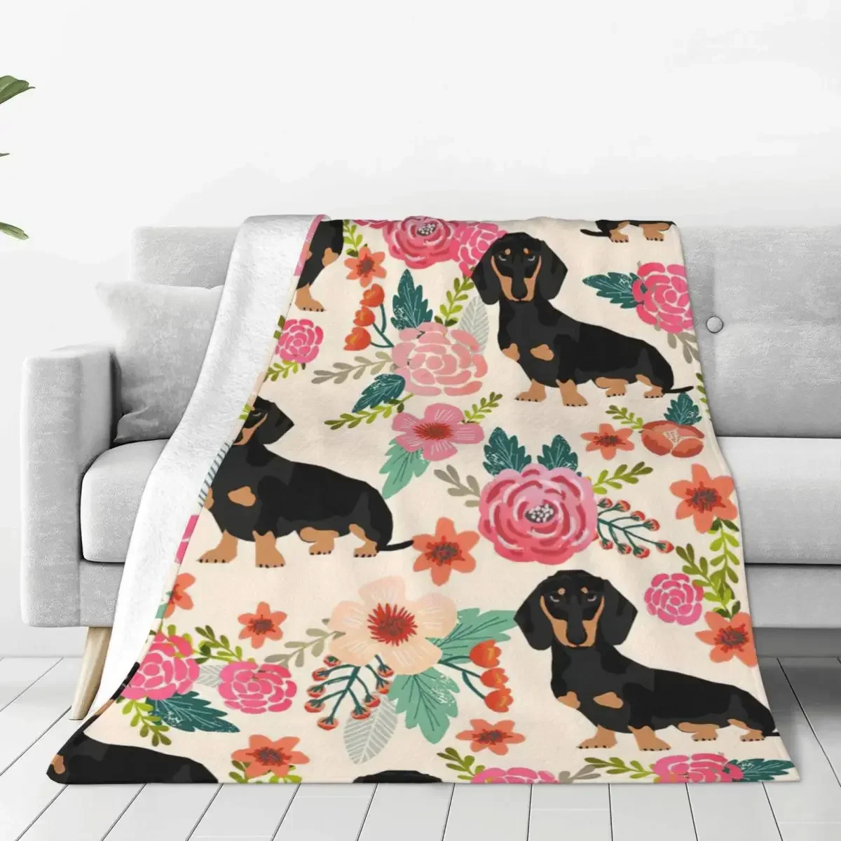 Floral Dachshund Dog Coral Fleece Throw Blanket Animal Cartoon Blanket for Bedding Couch Super Soft Bedspread
Floral Dachshund Dog Coral Fleece Throw Blanket Animal Cartoon Blanket for Bedding Couch Super Soft Bedspread