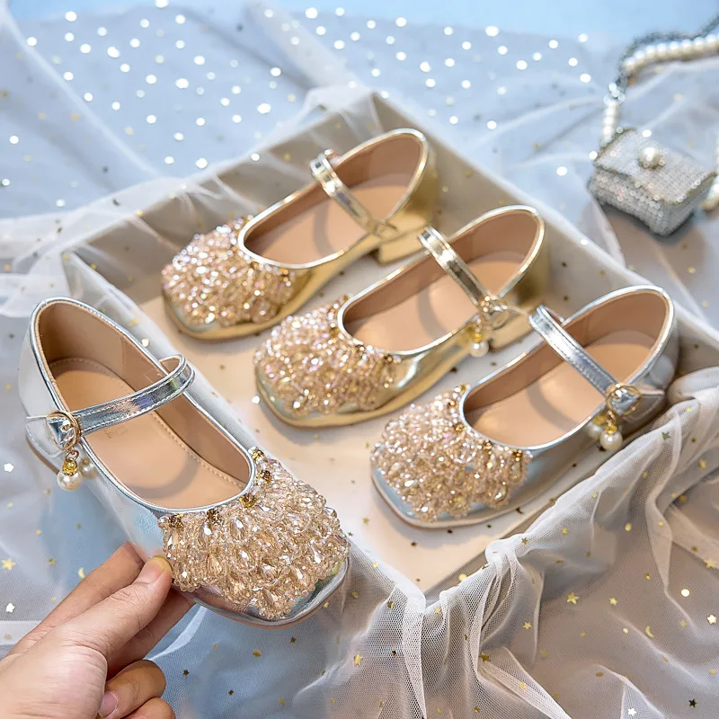 Kids'Casual Shoes Solid Color PU Leather Fashion Spring High Heels Shoes For Children Anti-slip Gold Sliver Shoes Size 25-38
Kids'Casual Shoes Solid Color PU Leather Fashion Spring High Heels Shoes For Children Anti-slip Gold Sliver Shoes Size 25-38