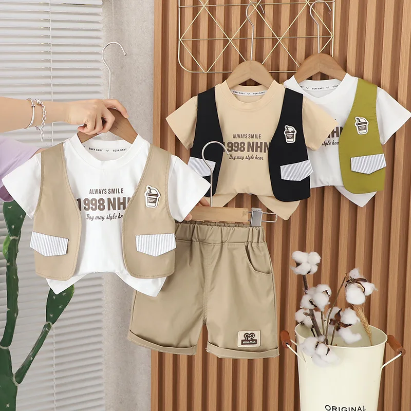 Boys Summer Fashion Printing Fake 2-piece T-shirt+Shorts 2-Piece Set 0-5 Years Kids Casual Short Sleeves Cargo Outfit
Boys Summer Fashion Printing Fake 2-piece T-shirt+Shorts 2-Piece Set 0-5 Years Kids Casual Short Sleeves Cargo Outfit