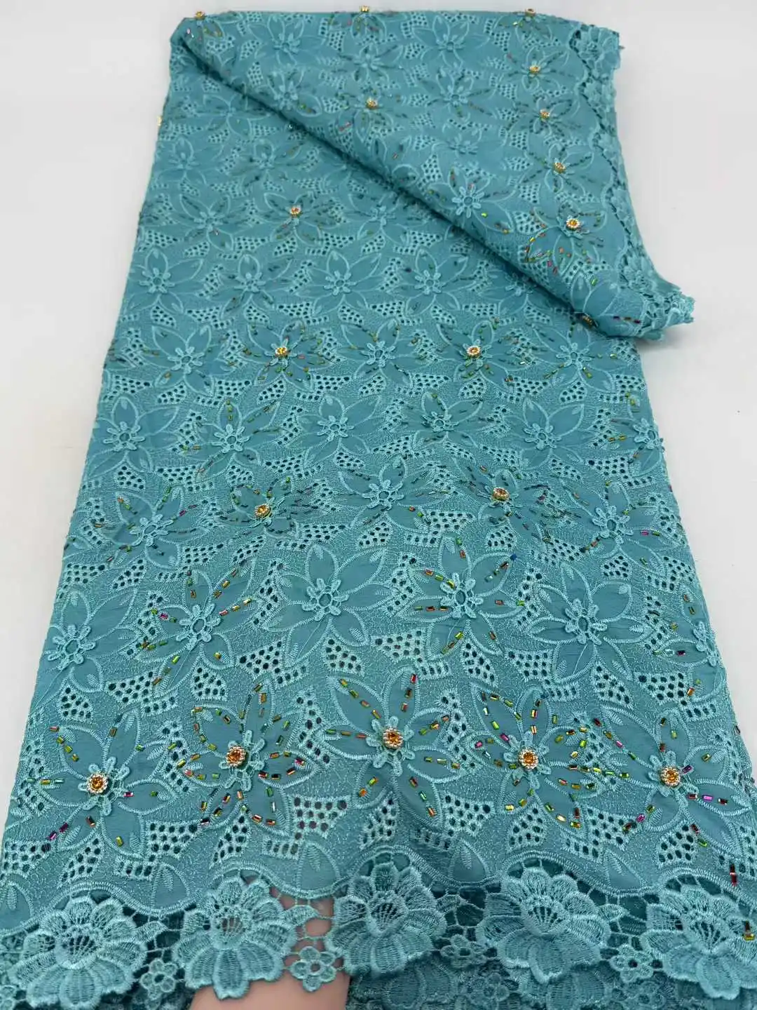 2026 High Quality African Guipure Water Soluble African French Embroidery Beads Lace Fabric for Wedding Dress Sewing 5Y
2026 High Quality African Guipure Water Soluble African French Embroidery Beads Lace Fabric for Wedding Dress Sewing 5Y