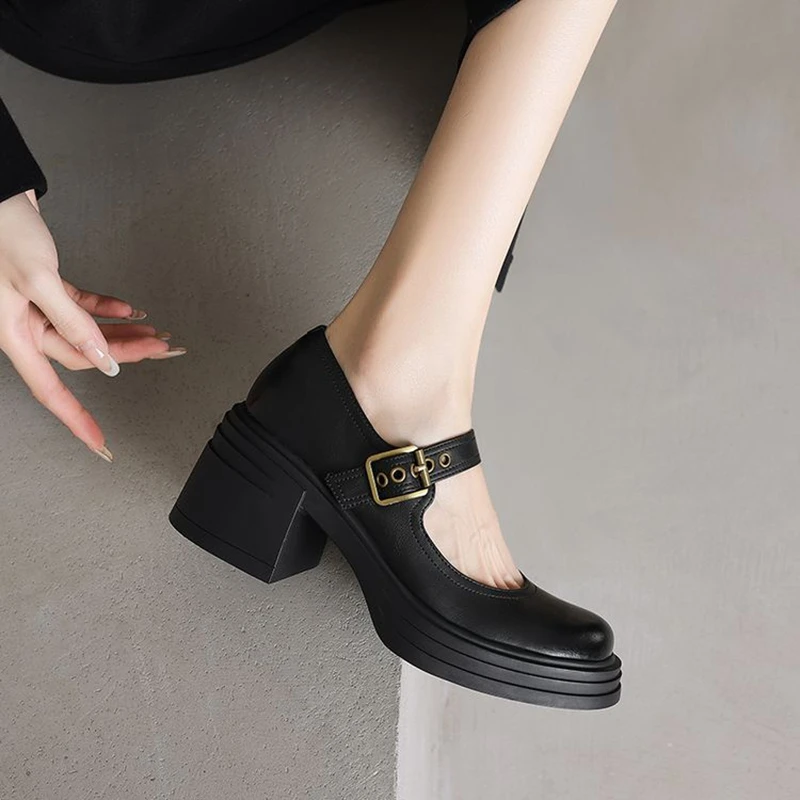 NEW Spring/Autumn Women Pumps Round Toe Chunky Heel Shoes Black Split Leather Shoes Women Retro Buckle Strap Platform Mary Janes
NEW Spring/Autumn Women Pumps Round Toe Chunky Heel Shoes Black Split Leather Shoes Women Retro Buckle Strap Platform Mary Janes