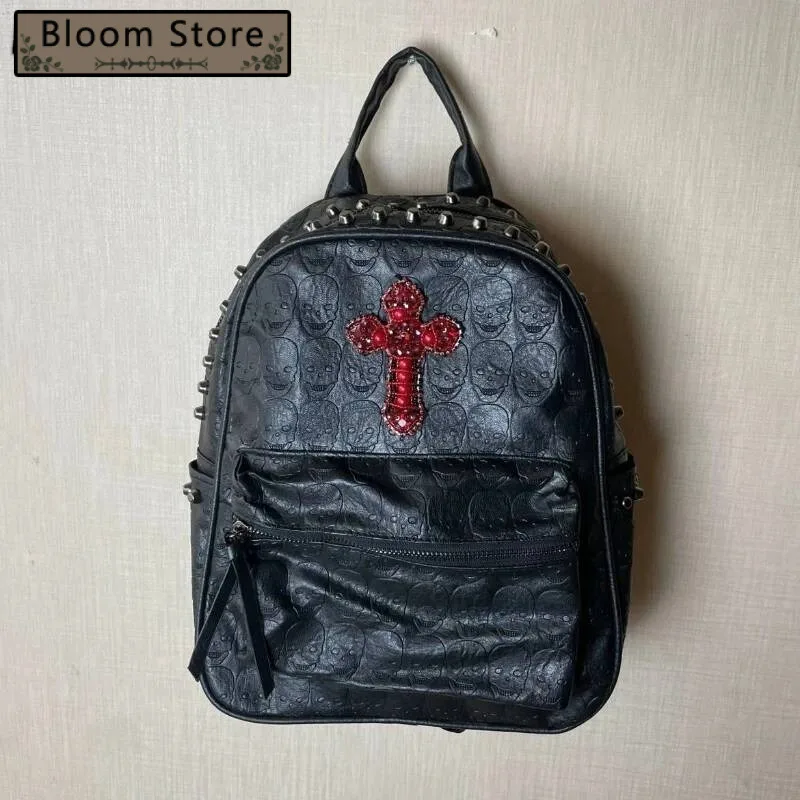 Streetwear Vintage Punk Cross Skull Backpack Y2k Aesthetic Haruku Gothic Handbags Women Casual Retro Rivet Students Backpacks
Streetwear Vintage Punk Cross Skull Backpack Y2k Aesthetic Haruku Gothic Handbags Women Casual Retro Rivet Students Backpacks