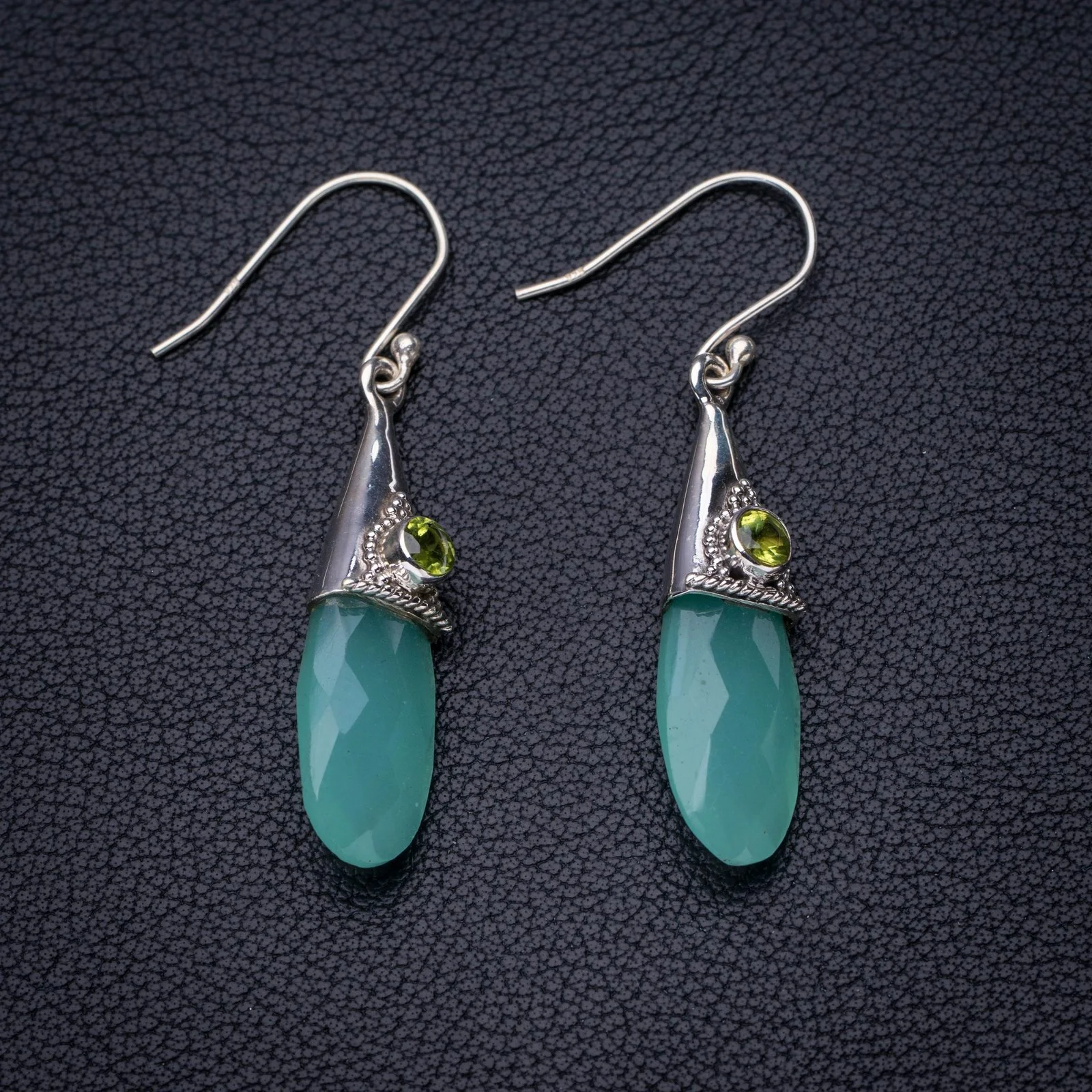 StarGems Natural Chalcedony Peridot Handmade 925 Sterling Silver Earrings 2" E6706
StarGems Natural Chalcedony Peridot Handmade 925 Sterling Silver Earrings 2" E6706