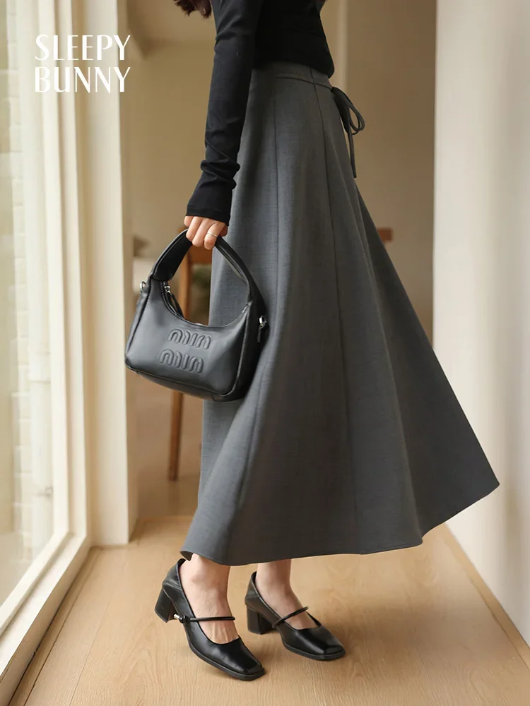 Summer High Waist Gray A-Line Midi Skirt for Women Elegant Bow Tie Design Slim Fit Office Wear Flowy Flared Suit Fabric Skirt
Summer High Waist Gray A-Line Midi Skirt for Women Elegant Bow Tie Design Slim Fit Office Wear Flowy Flared Suit Fabric Skirt