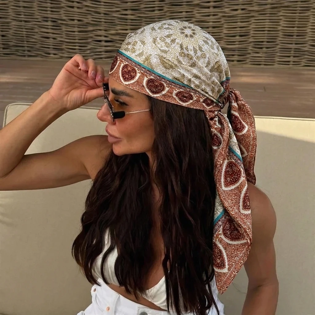 Luxury Brand 2026 Chain Print Square Silk Scarf for Women Hijab Hair Bands 90cm Neckerchief Female Satin Shawl Ribbon Headband
Luxury Brand 2026 Chain Print Square Silk Scarf for Women Hijab Hair Bands 90cm Neckerchief Female Satin Shawl Ribbon Headband
