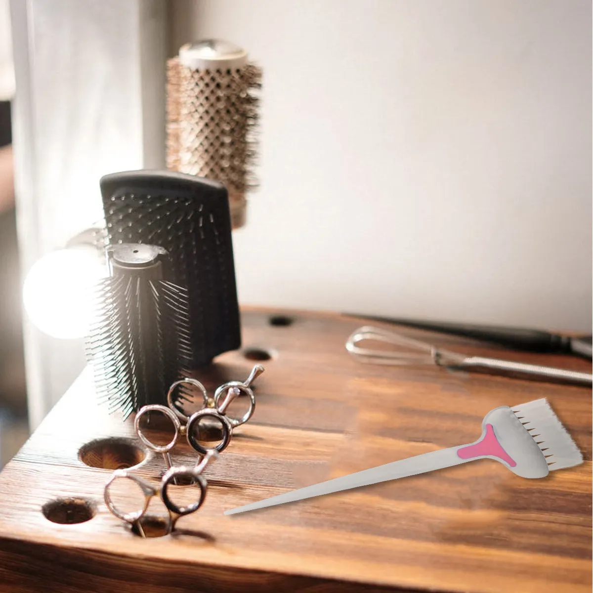 5Pcs Hair Dye Brush Set ABS Material Professional Salon Home Use Hair Coloring Applicator Tint Brush for DIY Oil Treatment Dye
5Pcs Hair Dye Brush Set ABS Material Professional Salon Home Use Hair Coloring Applicator Tint Brush for DIY Oil Treatment Dye