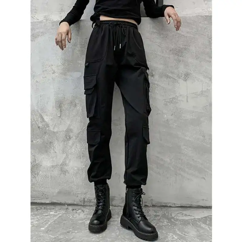 Black Pockets High Elastic Waist Long Harem Trousers New Loose Fit Pants Women Fashion Tide Spring Autumn 2025
Black Pockets High Elastic Waist Long Harem Trousers New Loose Fit Pants Women Fashion Tide Spring Autumn 2025