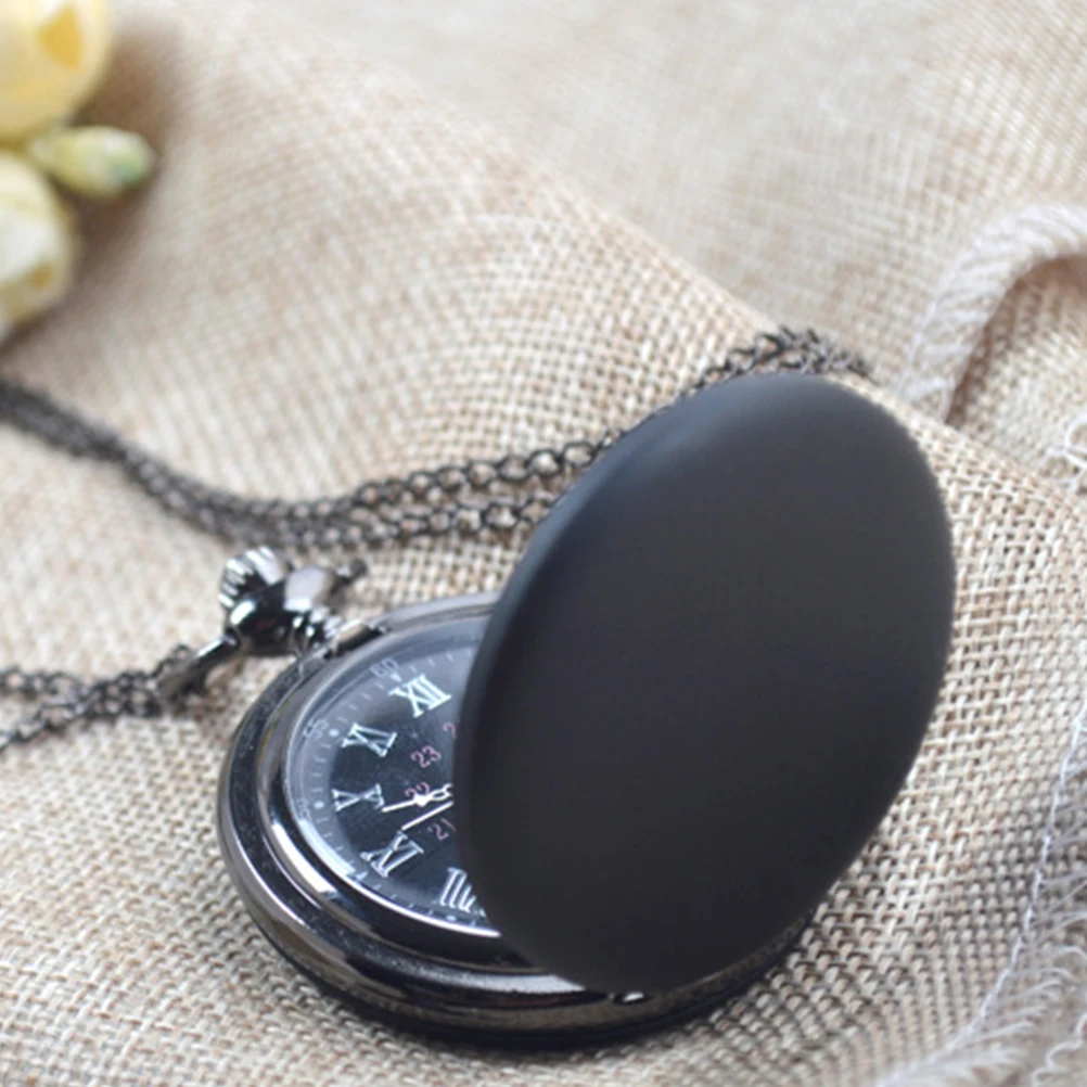 Universal Pocket Watch for Men and Women Vintage Watches Ladies Retro Quartz Black Frosted Light Thin Miss 
Universal Pocket Watch for Men and Women Vintage Watches Ladies Retro Quartz Black Frosted Light Thin Miss