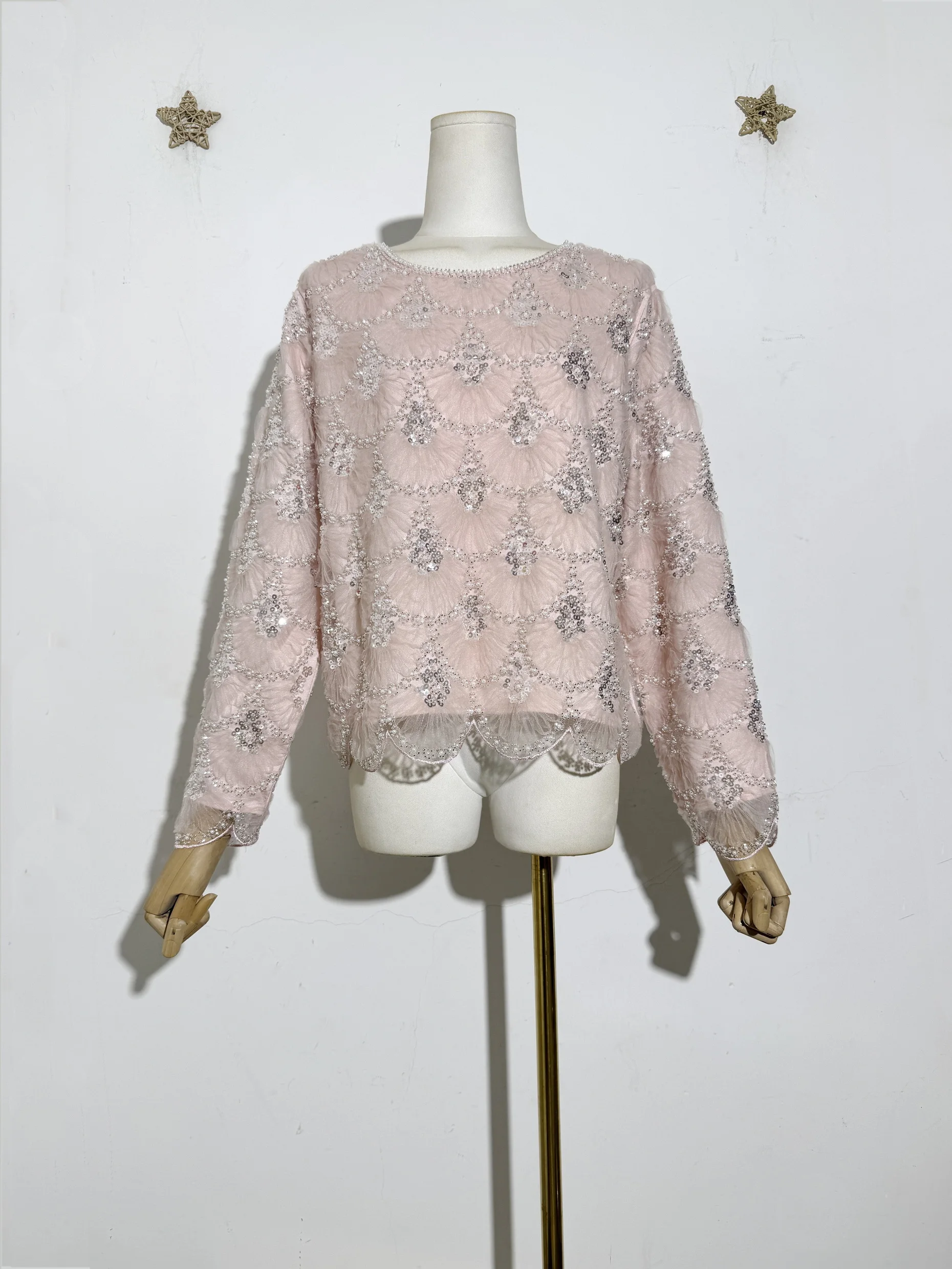 New Lace Women Long Sleeve O-Neck Pearl Sequin&Beaded Embellishment Scalloped Hem Elegant Embroidered Blouse Pullover Shirt Top
New Lace Women Long Sleeve O-Neck Pearl Sequin&Beaded Embellishment Scalloped Hem Elegant Embroidered Blouse Pullover Shirt Top