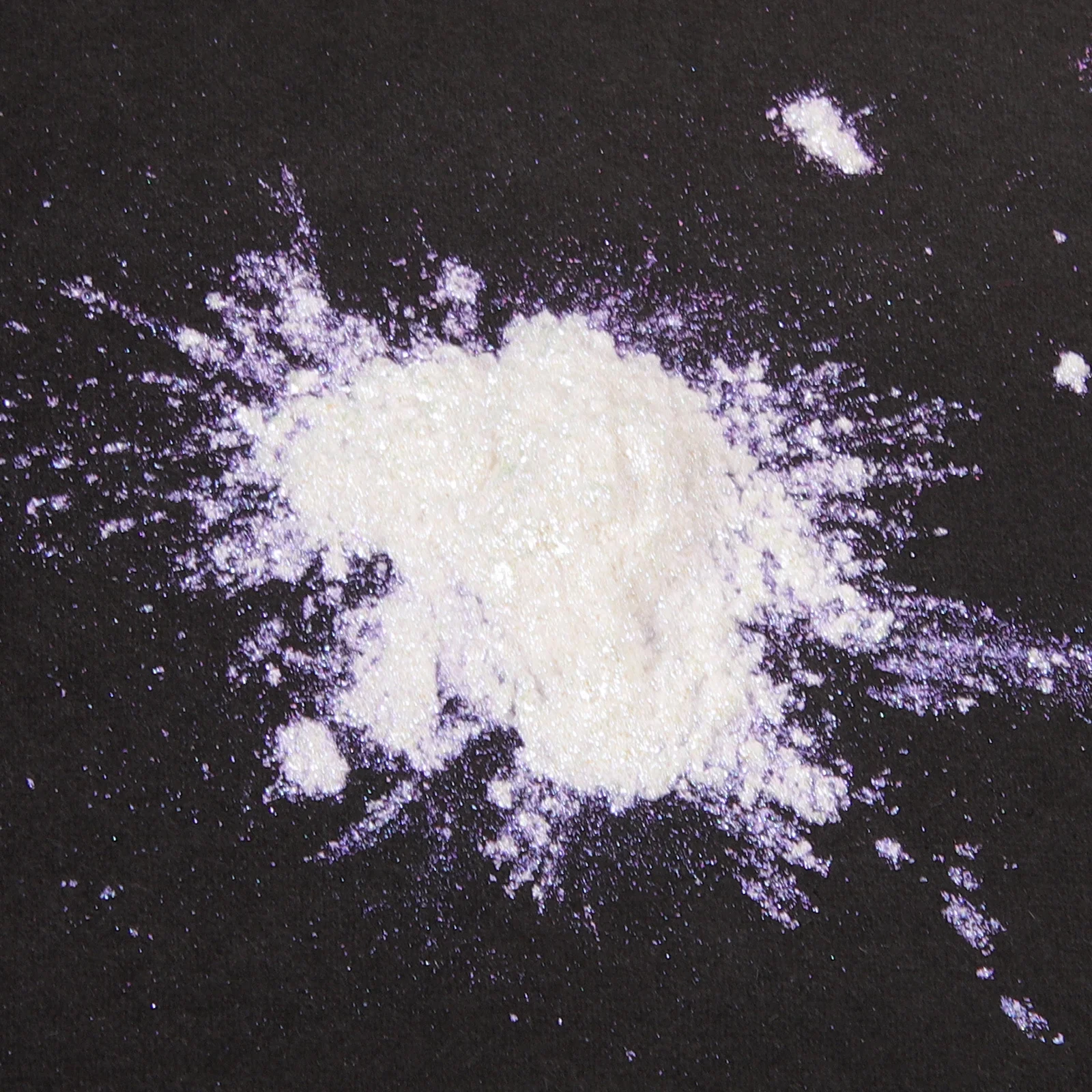 1 Bag Natural Powder Epoxy Resin Dye for Handmade Soap Nail Art Pearlescent Shimmer Effect 
1 Bag Natural Powder Epoxy Resin Dye for Handmade Soap Nail Art Pearlescent Shimmer Effect