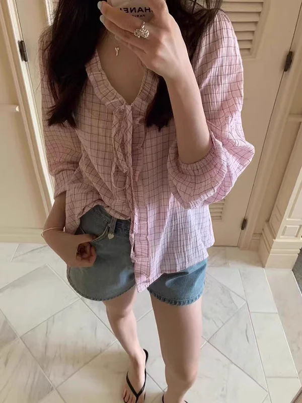 Sweet V-Ne Plaid Long Sve irt Women's Sle Autumn 2025 New Faion Straight Cut Thin Material Resistant to Deformation
Sweet V-Ne Plaid Long Sve irt Women's Sle Autumn 2025 New Faion Straight Cut Thin Material Resistant to Deformation