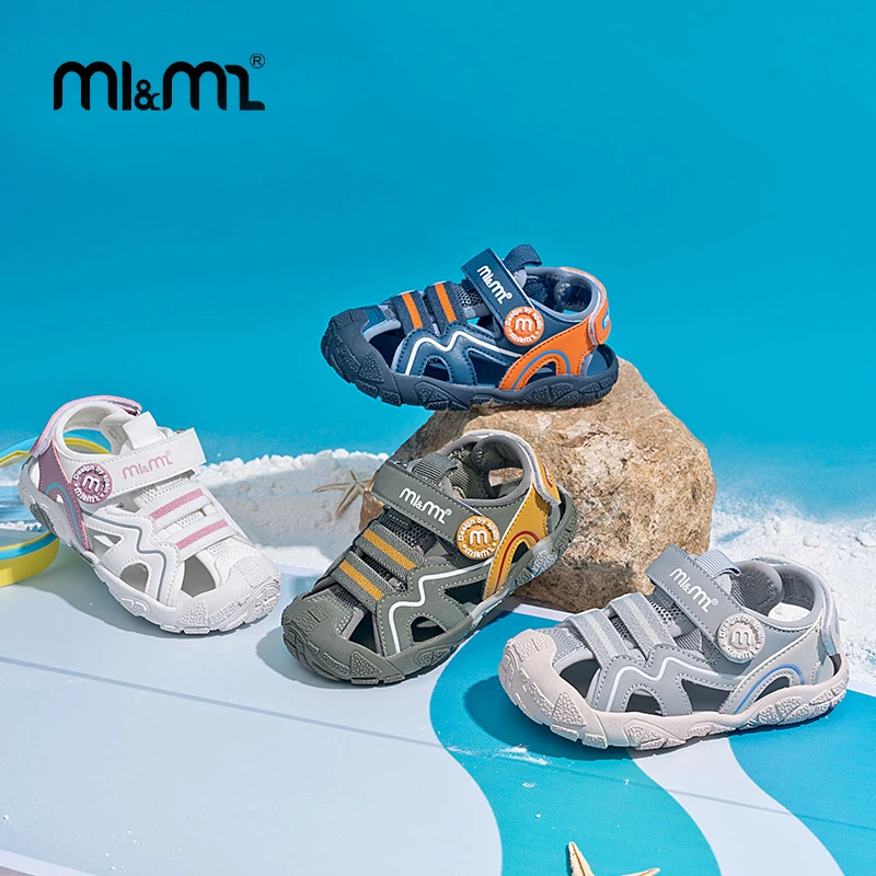 M1&M2 2025 Summer Designer Kids Beach Sandals Closed Toe Fashion Designer Toddler Shoes 22-30 Breathable Boys Girls Footwear
M1&M2 2025 Summer Designer Kids Beach Sandals Closed Toe Fashion Designer Toddler Shoes 22-30 Breathable Boys Girls Footwear