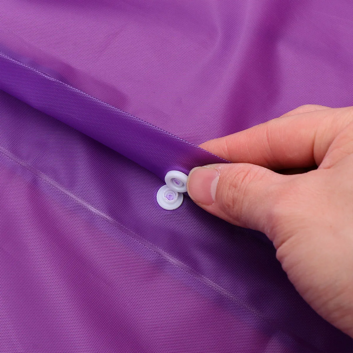 Transparent Adult Rain Poncho Disposable Poncho Lightweight Portable Outdoor EVA Material Adult Raincoat Foldable 
Transparent Adult Rain Poncho Disposable Poncho Lightweight Portable Outdoor EVA Material Adult Raincoat Foldable