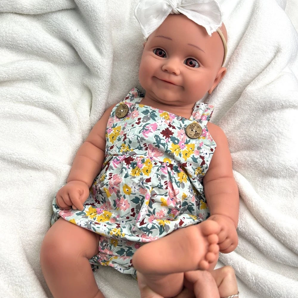 Реалистичная 20-дюймовая мягкая силиконовая кукла Reborn Maddie 3D Skin всего тела, идеально подходящая для коллекционеров и хоббистов, детская игрушка
Реалистичная 20-дюймовая мягкая силиконовая кукла Reborn Maddie 3D Skin всего тела, идеально подходящая для коллекционеров и хоббистов, детская игрушка