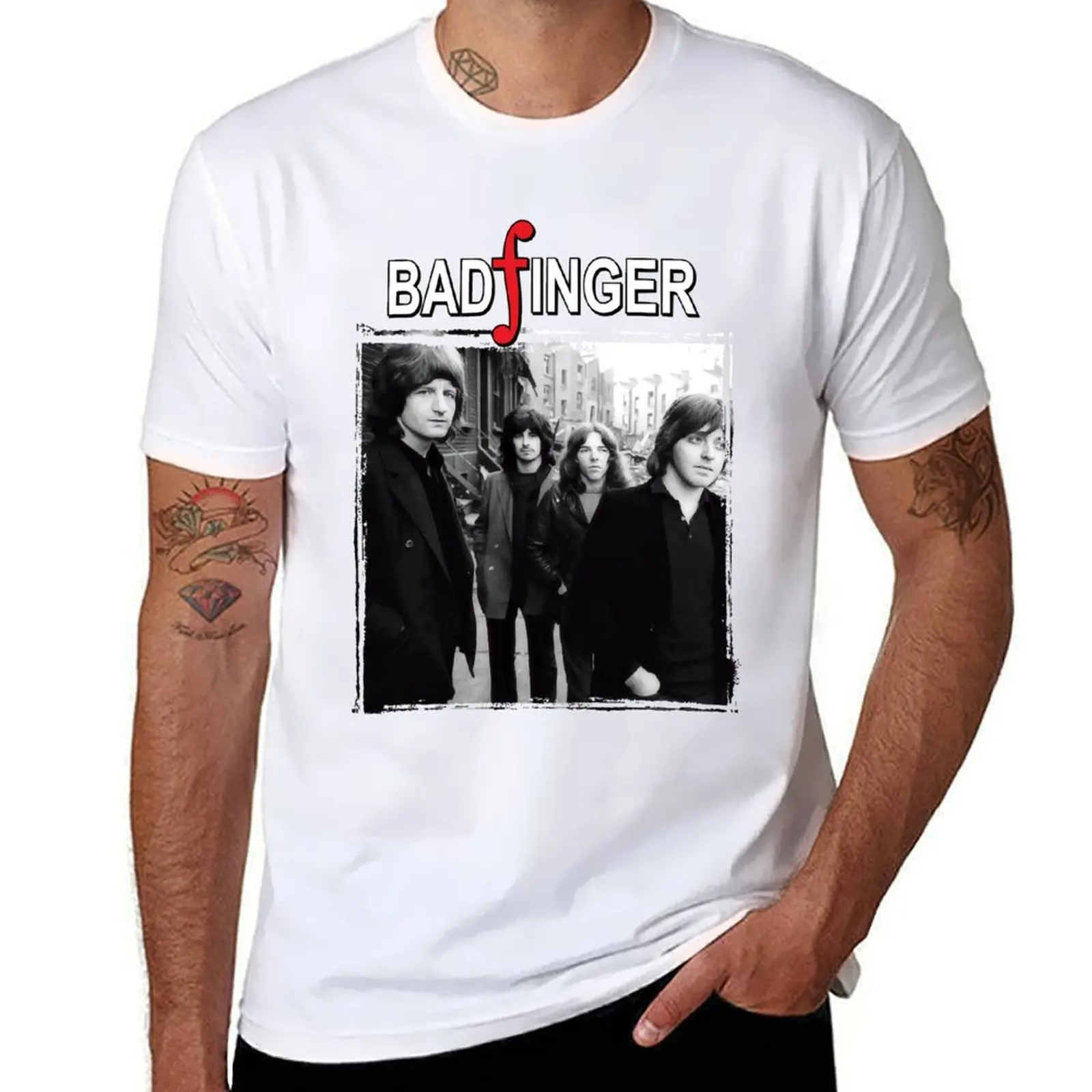 Классическая футболка Badfinger, мужская футболка, роскошные футболки с рисунком для мужчин, футболка
Классическая футболка Badfinger, мужская футболка, роскошные футболки с рисунком для мужчин, футболка