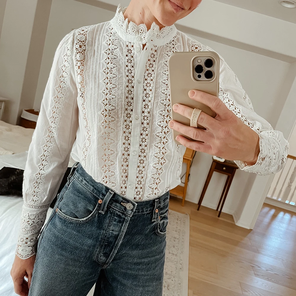 Hollow Out Lace Embroidery Shirt Women Spring Autumn Stand-up Collar Designer Vintage Shirts Tops Lady Elegant Blouses 2026
Hollow Out Lace Embroidery Shirt Women Spring Autumn Stand-up Collar Designer Vintage Shirts Tops Lady Elegant Blouses 2026