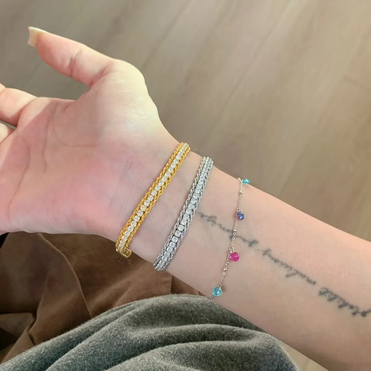 Snake Chain Bracelet - Minimalist Trendy Vintage Baroque Elegant Dainty Luxury Jewelry for Women
Snake Chain Bracelet - Minimalist Trendy Vintage Baroque Elegant Dainty Luxury Jewelry for Women