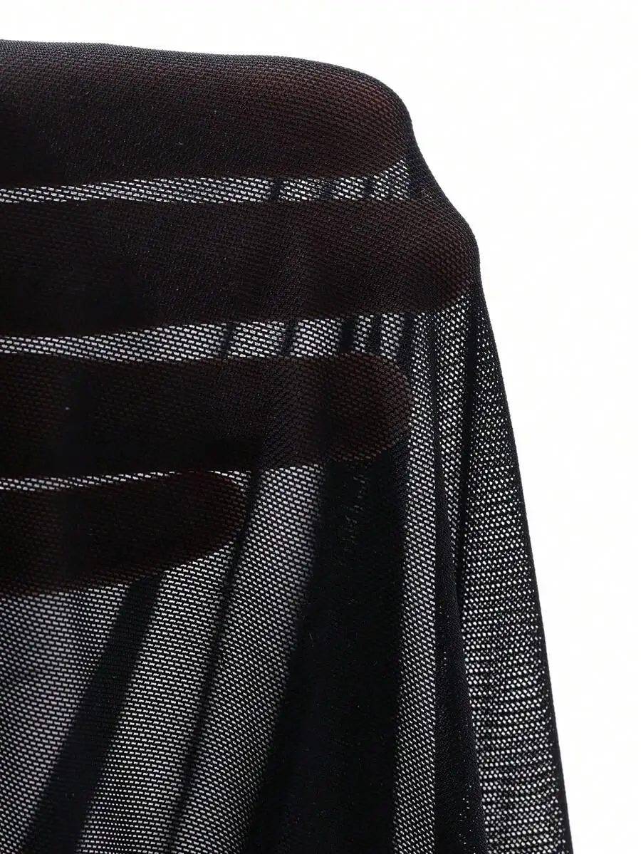 Sheer Mesh Off-Shoulder Ruffle Hem Long Nightgown Sleepwear For Women
Sheer Mesh Off-Shoulder Ruffle Hem Long Nightgown Sleepwear For Women