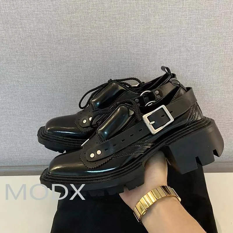 Women Square Head Shiny Leather Retro Loafers Men Thick-soled Chunky Heel Belt Buckle Design Lace-up Derby Shoes High Quality 44
Women Square Head Shiny Leather Retro Loafers Men Thick-soled Chunky Heel Belt Buckle Design Lace-up Derby Shoes High Quality 44
