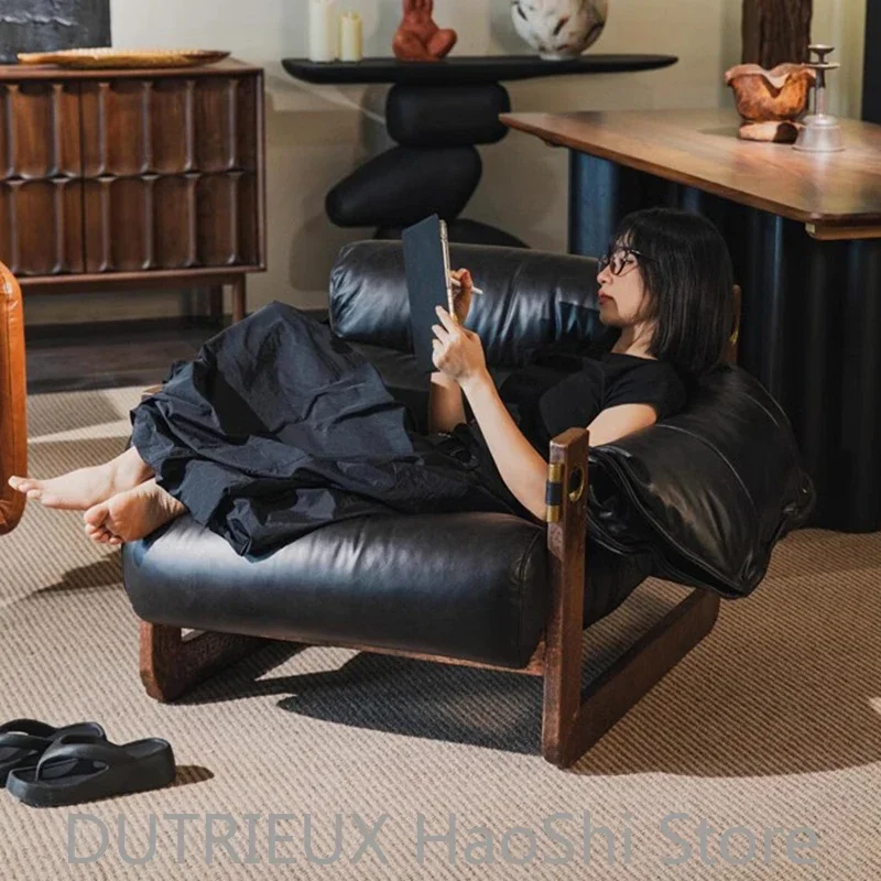 Leather Wooden Living Room Chairs Modern Reading Throne Office Balcony Cute Unique Nordic Luxury Chairs Sillon Salon Furniture
Leather Wooden Living Room Chairs Modern Reading Throne Office Balcony Cute Unique Nordic Luxury Chairs Sillon Salon Furniture