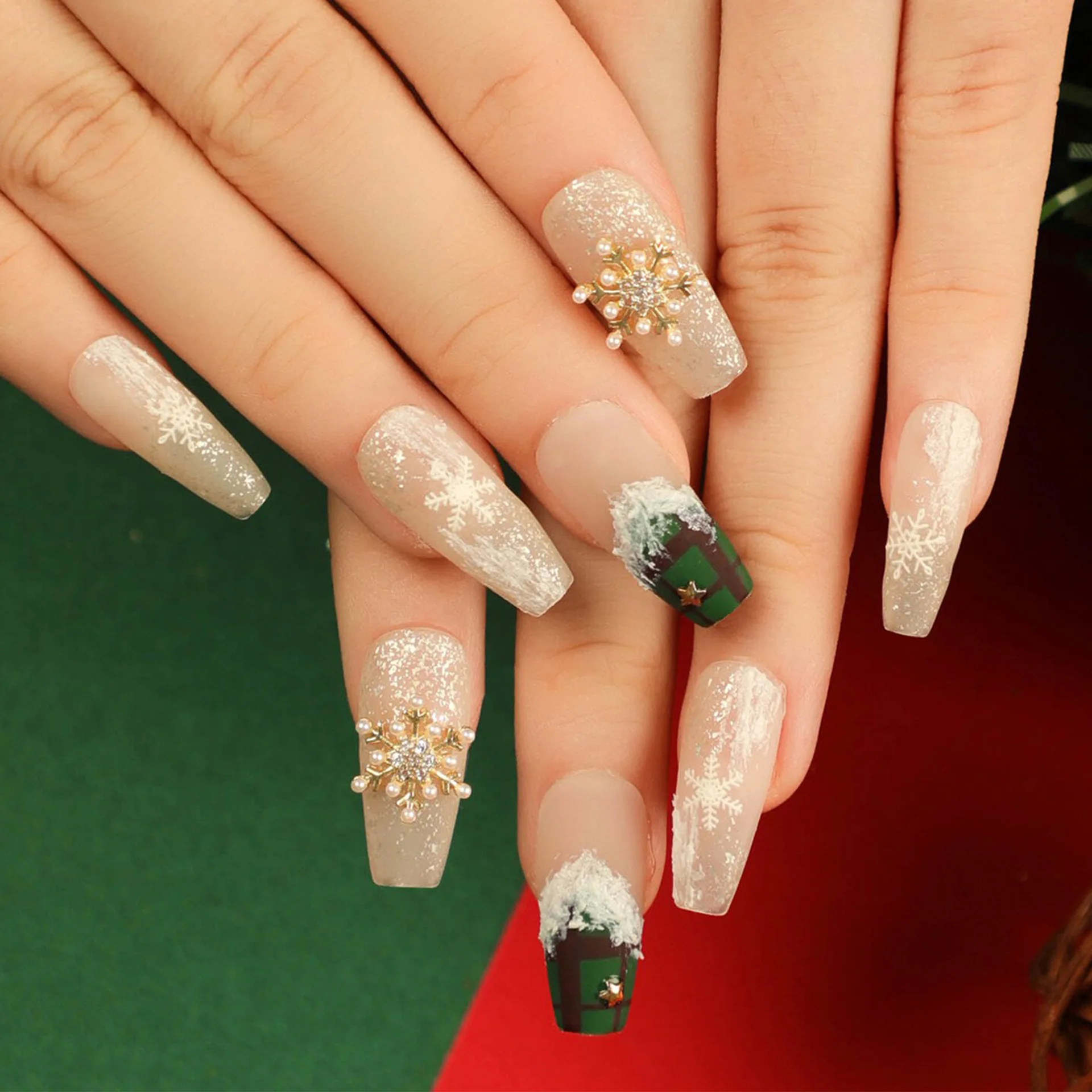 24PCS 3D Pearl Christmas Press-On Nails - Handset Snowflakes & Emerald Gift Boxes Long European Square
24PCS 3D Pearl Christmas Press-On Nails - Handset Snowflakes & Emerald Gift Boxes Long European Square