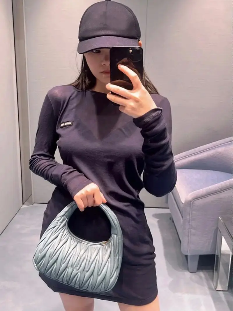 Женская длинная футболка Све, весна 2024, эластичная, легкая, облегающая, круглая, ней-база, солнцезащитная футболка из смеси хлопка
Женская длинная футболка Све, весна 2024, эластичная, легкая, облегающая, круглая, ней-база, солнцезащитная футболка из смеси хлопка