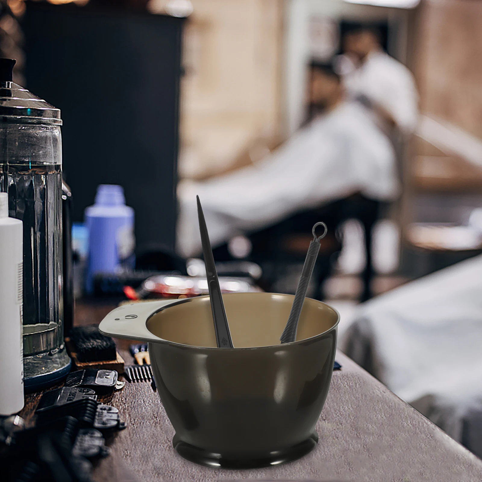 5 шт., набор для окраски волос, прочный пластик, без беспорядка, хлопот, профессиональный салон для домашнего использования, практичная моющаяся многоразовая тонировка
5 шт., набор для окраски волос, прочный пластик, без беспорядка, хлопот, профессиональный салон для домашнего использования, практичная моющаяся многоразовая тонировка