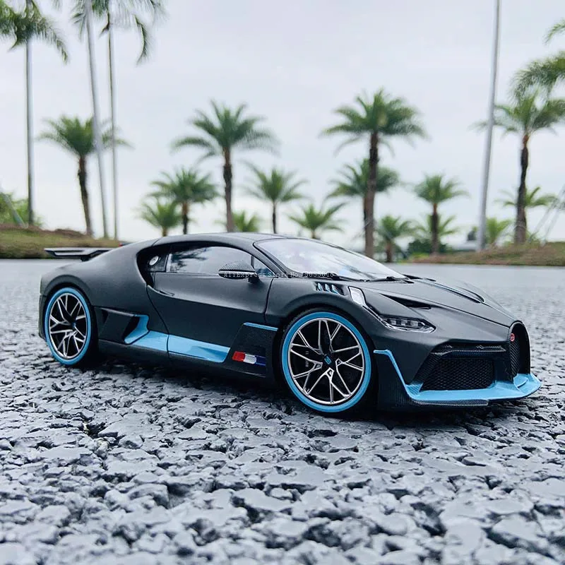 Bburago 1:18 Bugatti Chiron divo Alloy car model Supercar die cast static car model toy collection gifts Vintage models
Bburago 1:18 Bugatti Chiron divo Alloy car model Supercar die cast static car model toy collection gifts Vintage models