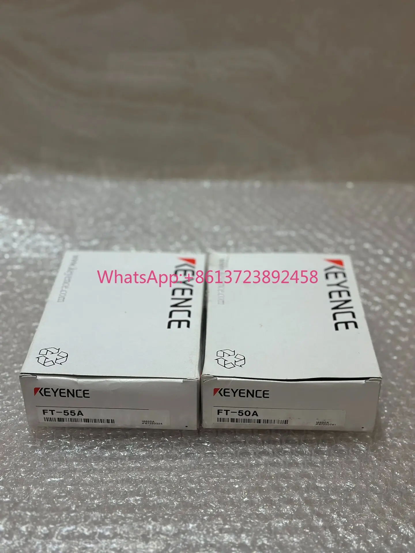 KEYENCE FT-55A FT-50A two-piece set, brand new and original.
KEYENCE FT-55A FT-50A two-piece set, brand new and original.