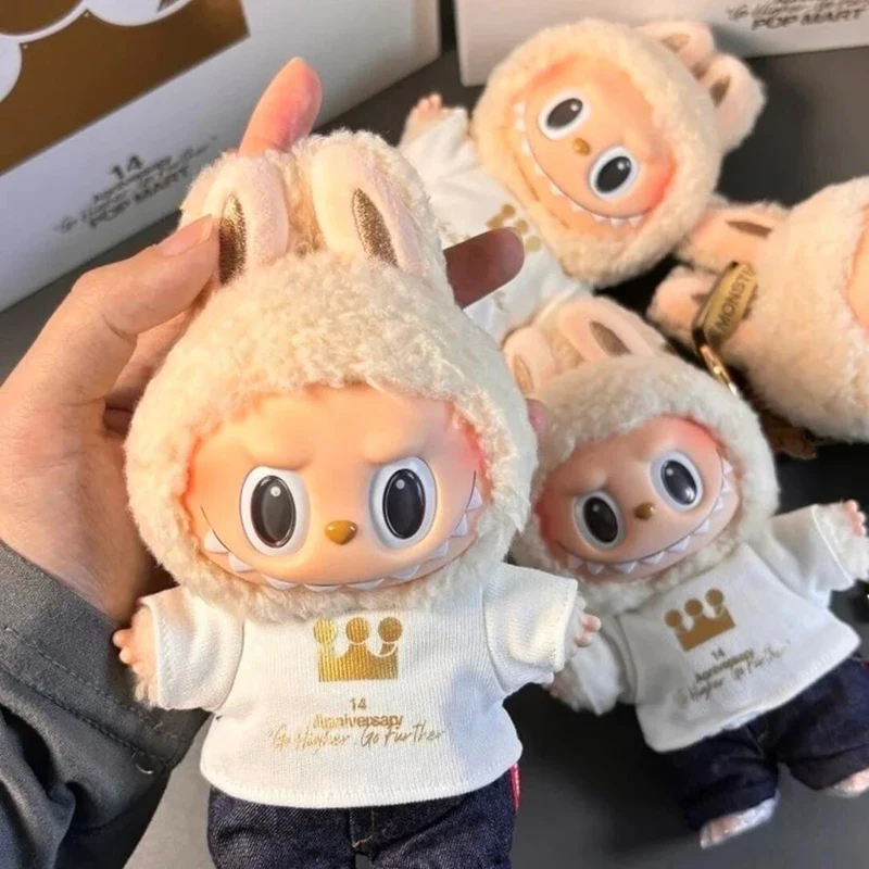 1:1High Quality Popmart 14th Anniversary Employee Gift Box Labubu Vinyl Doll Doll Bag Pendant Decoration Blind Box Key Chain
1:1High Quality Popmart 14th Anniversary Employee Gift Box Labubu Vinyl Doll Doll Bag Pendant Decoration Blind Box Key Chain