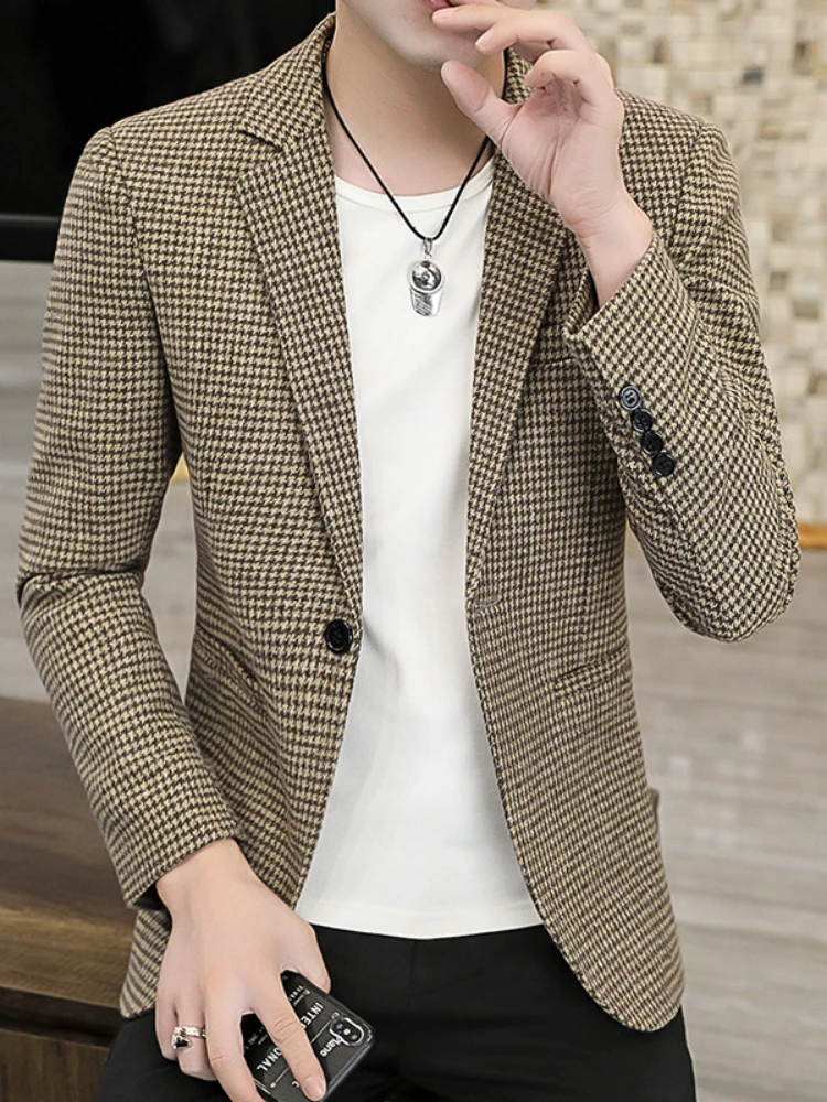 2023 new men's suit small suit Korean version fashion plaid suit jacket suit man
2023 new men's suit small suit Korean version fashion plaid suit jacket suit man