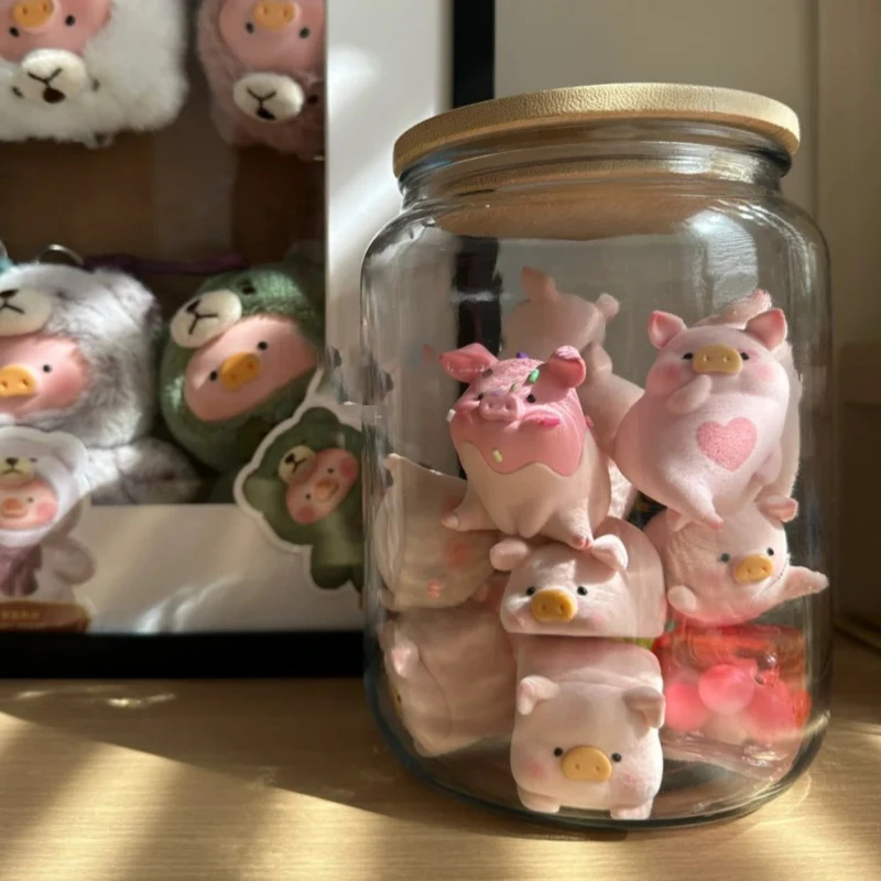 spot Lulu Pig Classic Blind Boxes Collectible Figurine Cute Little Pig Decoration Holiday Gift Trendy Collectibles Toy gifts
spot Lulu Pig Classic Blind Boxes Collectible Figurine Cute Little Pig Decoration Holiday Gift Trendy Collectibles Toy gifts