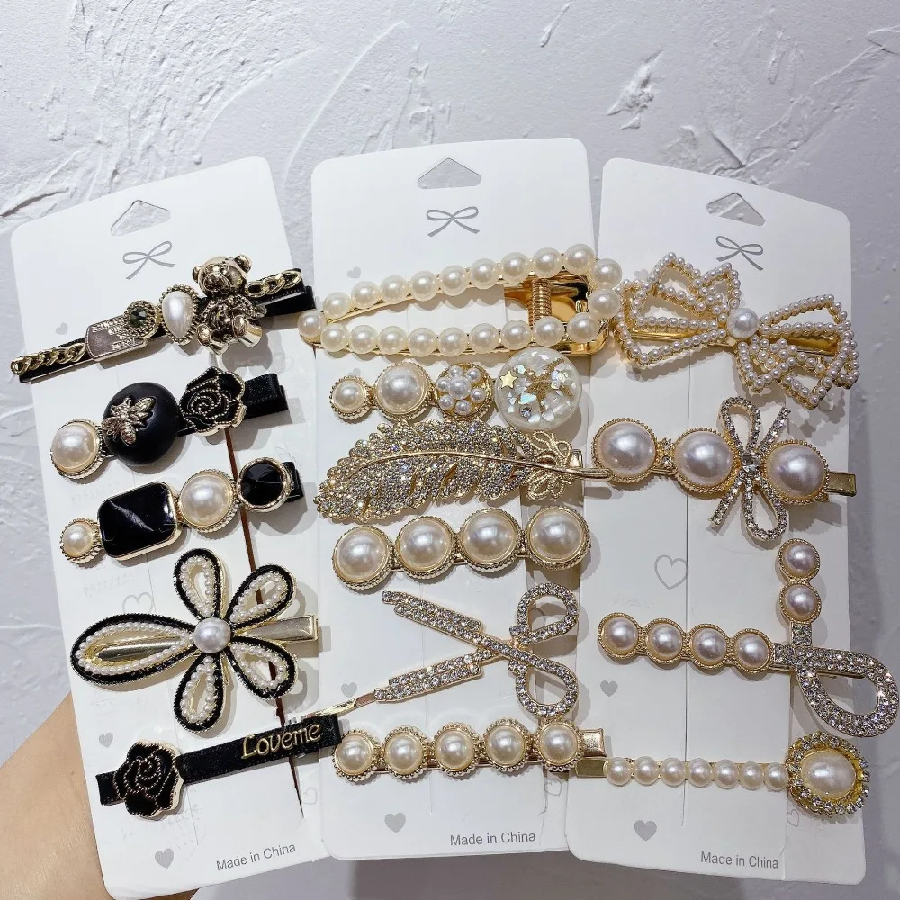1set Pearl Crystal Acrylic Hair Clips Set for Women Retro Geometric Barrettes Hairpin Girl Hair Accessories Fashion Jewelry
1set Pearl Crystal Acrylic Hair Clips Set for Women Retro Geometric Barrettes Hairpin Girl Hair Accessories Fashion Jewelry
