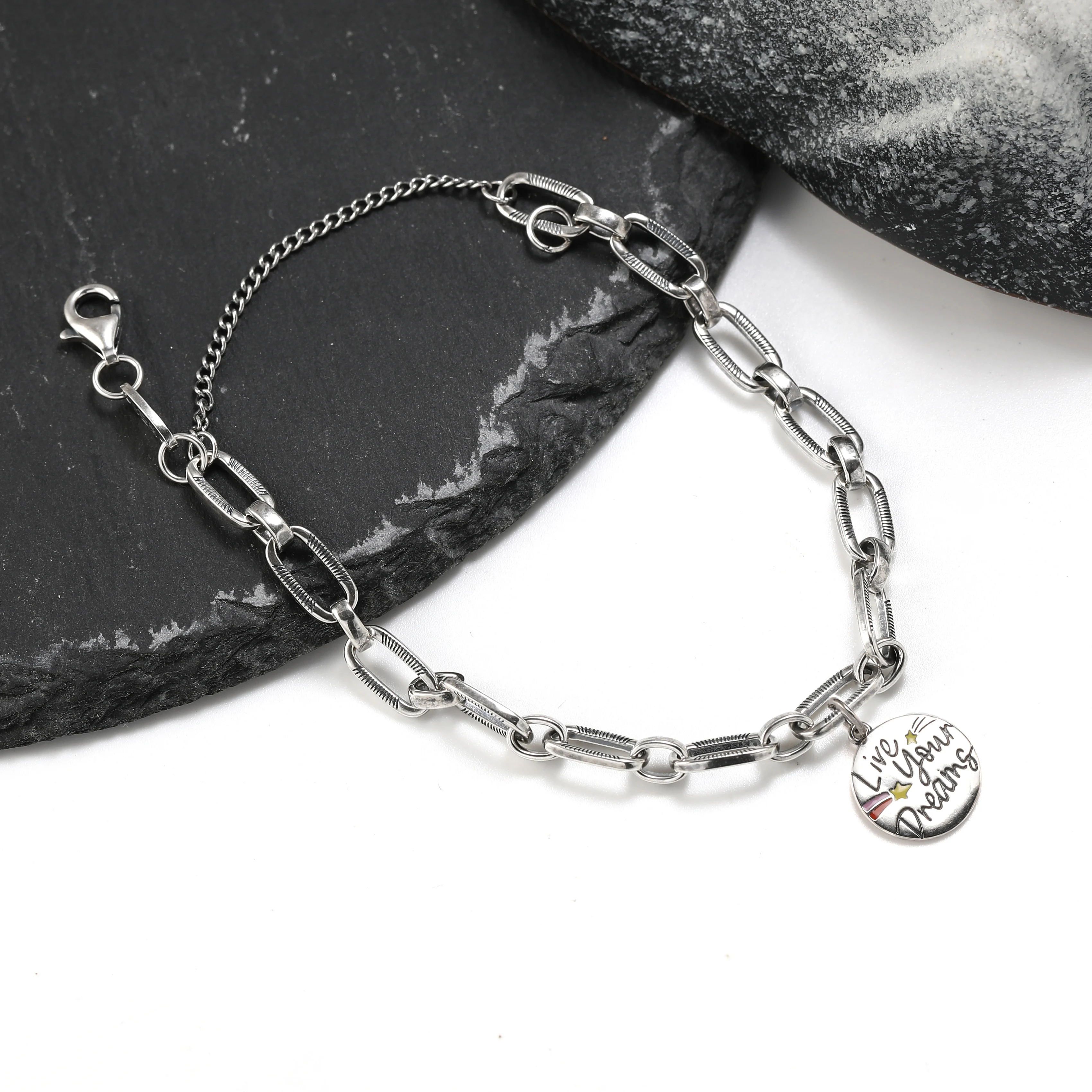 Authentic 925 sterling silver James Avery Ornate Links Charm Bracelet with achieve your dream pendant 
Authentic 925 sterling silver James Avery Ornate Links Charm Bracelet with achieve your dream pendant