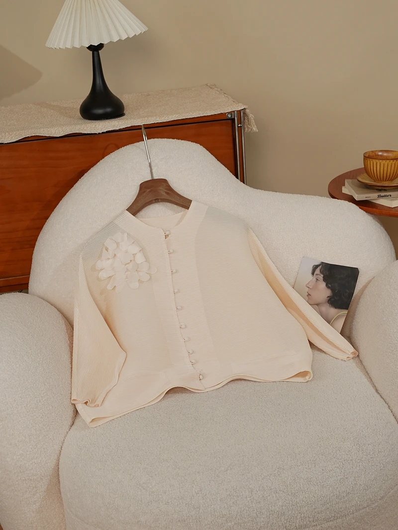 Ele Chinese Sle Long Sve round Ne Open Cardigan Women's Top Floral Embroidery Versatile Outerwear for Autumn
Ele Chinese Sle Long Sve round Ne Open Cardigan Women's Top Floral Embroidery Versatile Outerwear for Autumn