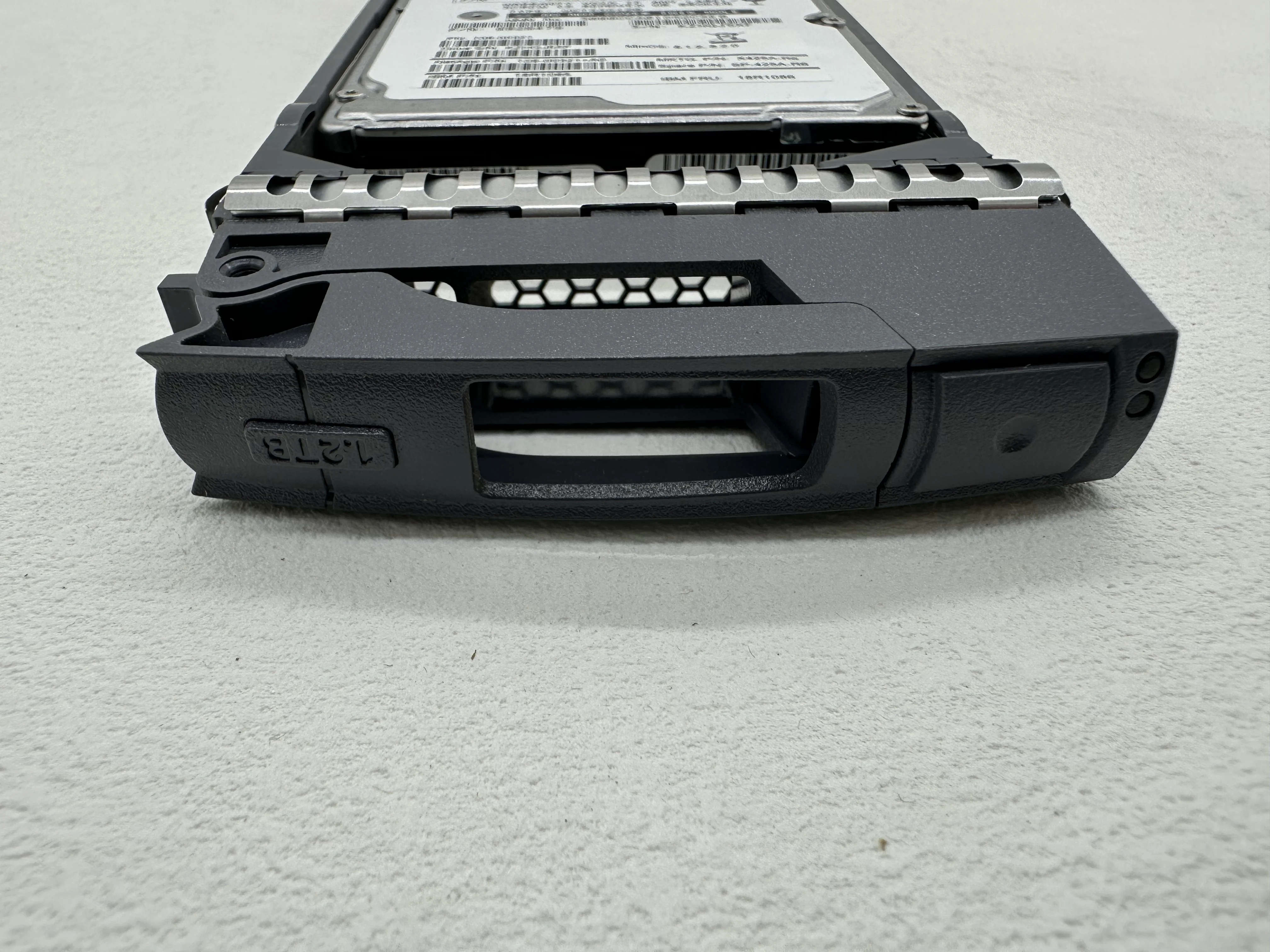 X302A-R6 1TB 7200RPM SATA 3Gb/s 3.5-Inch Hard Drive
X302A-R6 1TB 7200RPM SATA 3Gb/s 3.5-Inch Hard Drive