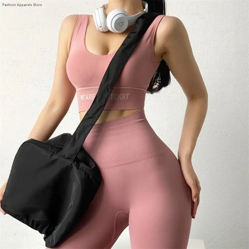 Nylon Yoga Training Bag Solid Color Multifunctional Sports Fitness Bags Waterproof Large Capacity Travel Tote Bag Women Men
Nylon Yoga Training Bag Solid Color Multifunctional Sports Fitness Bags Waterproof Large Capacity Travel Tote Bag Women Men
