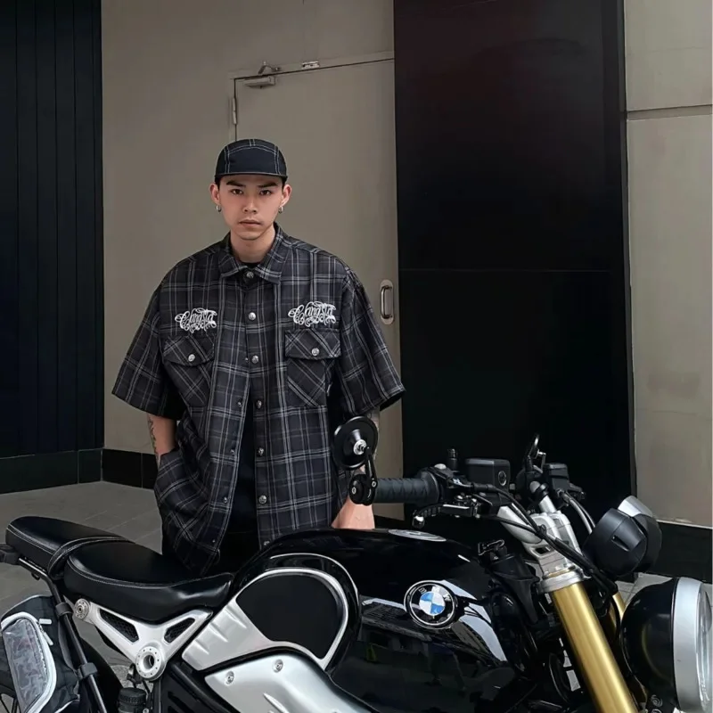 American Heavy Duty Embroidered Plaid Shirt For Man 2024 Fashion Barber Style Oversized Tshirt Motorcycle High Street Clothing
American Heavy Duty Embroidered Plaid Shirt For Man 2024 Fashion Barber Style Oversized Tshirt Motorcycle High Street Clothing