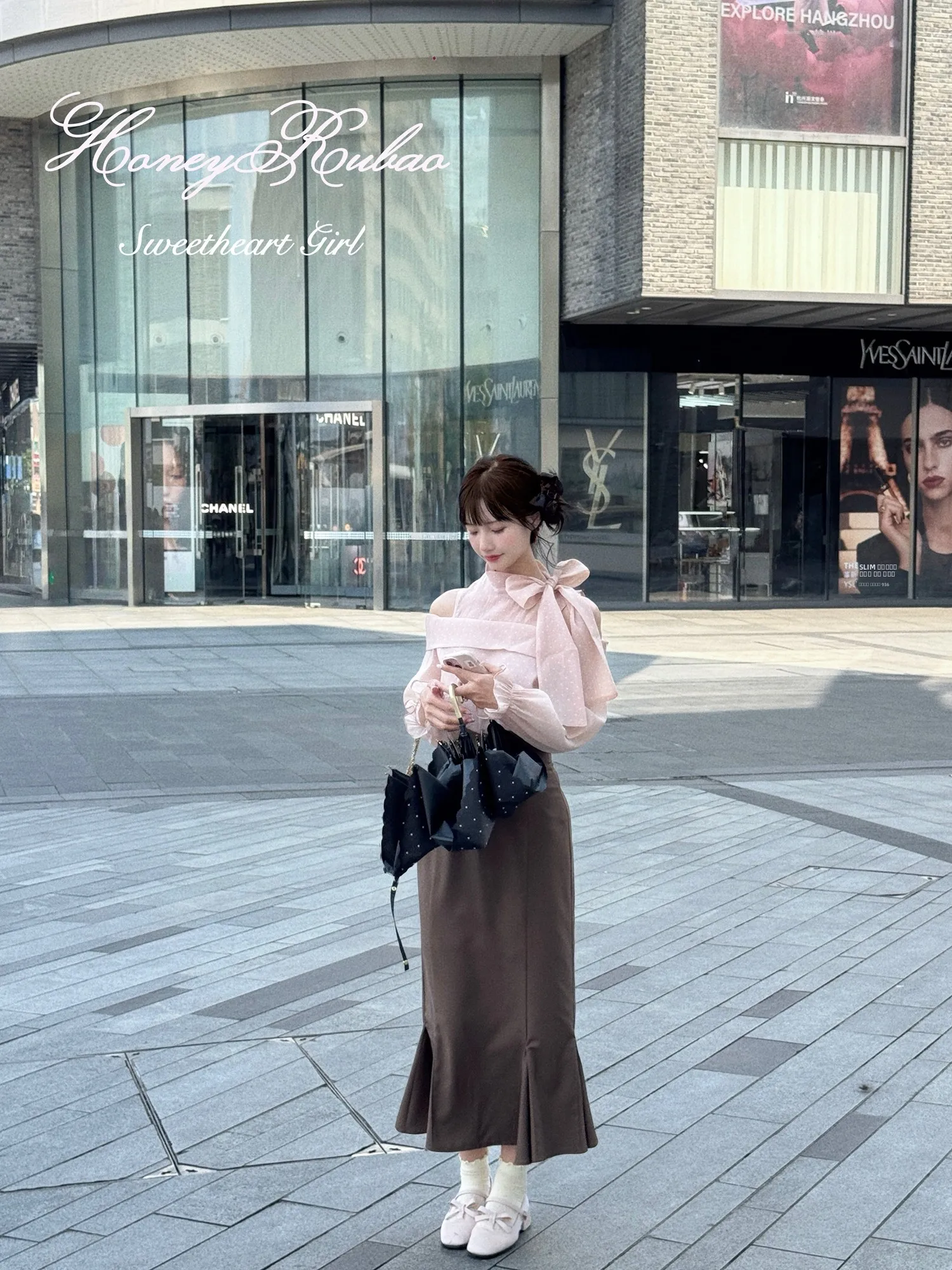 Cinnamon Pink Polka Dot Knot Tied Waist Chiffon irt One oulder Bal Gentle Sle Loose Fit Women's Top
Cinnamon Pink Polka Dot Knot Tied Waist Chiffon irt One oulder Bal Gentle Sle Loose Fit Women's Top