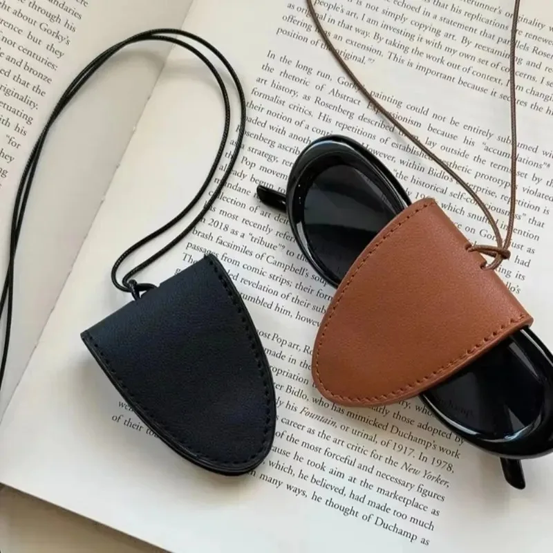 Leather Eyeglasses Storage Bag Pendant Storage Hanging Rope Durable Glasses Clip Simple Multifunction Hanging Neck Pouch
Leather Eyeglasses Storage Bag Pendant Storage Hanging Rope Durable Glasses Clip Simple Multifunction Hanging Neck Pouch