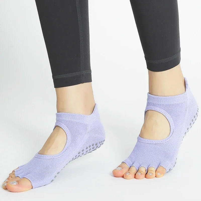 Five-Toe Backless Pilates Yoga Socks for Women Anti-Slip Silicone Design Fitness Sports Gym Yoga Grip Socks Pilates Socks
Five-Toe Backless Pilates Yoga Socks for Women Anti-Slip Silicone Design Fitness Sports Gym Yoga Grip Socks Pilates Socks